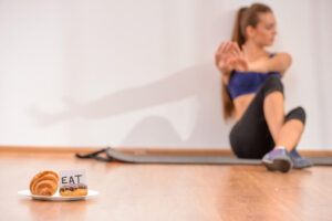 Woman diets and rejects donut