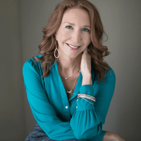 StellaWilson-green shirt sitting Linda
